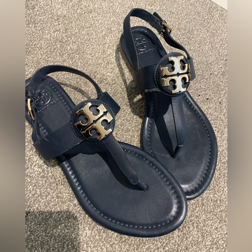 Tory Burch flat sandals-navy with gold